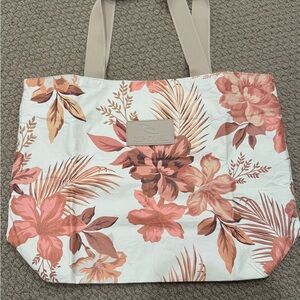 Aloha Collection x Rip Curl Day Tripper